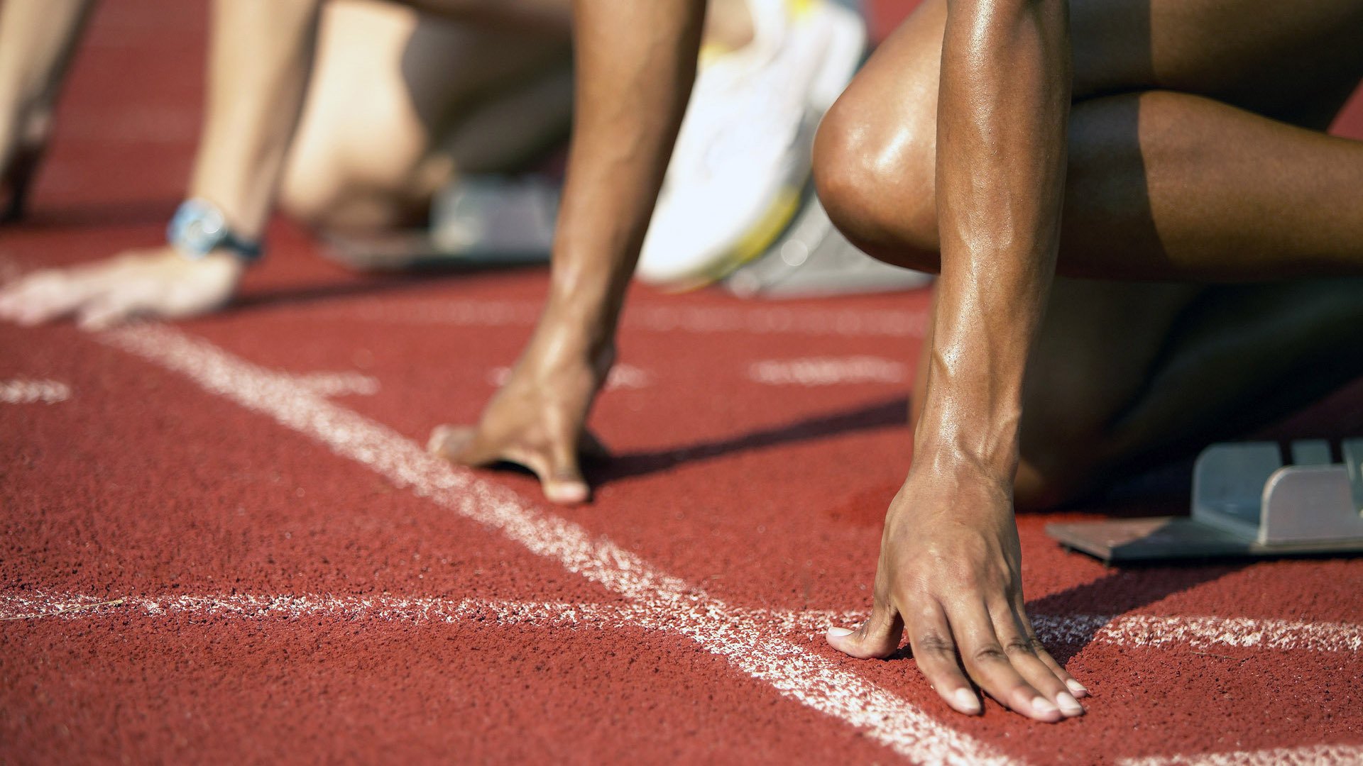 德布劳内意甲焦点战接管比赛，巴拉圭强压南非的战术启示